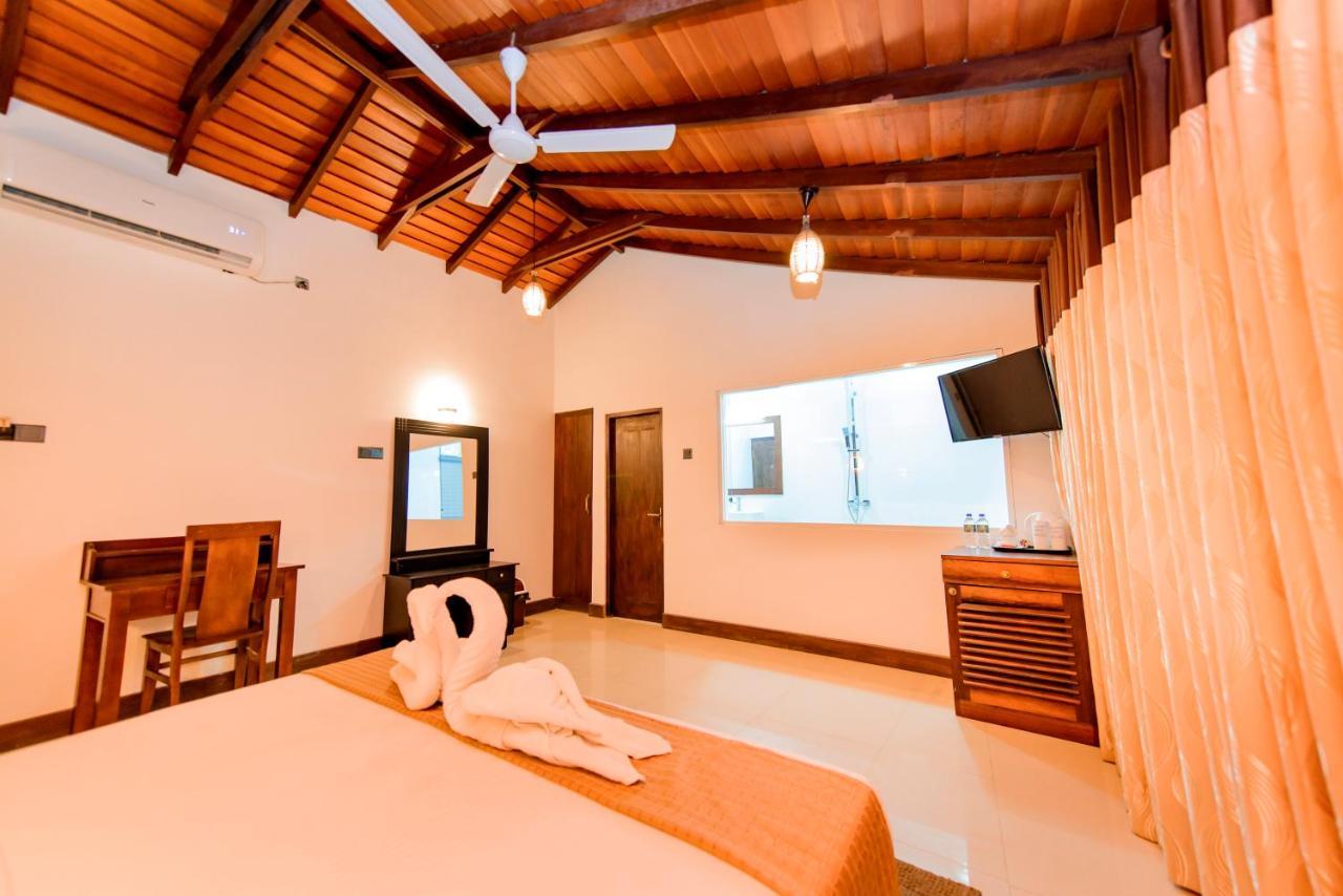 Sevonra Hotel Unawatuna Ngoại thất bức ảnh